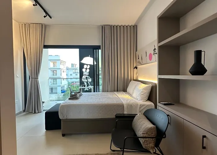 Nesseus Lux - Near Unic & Euc Agios Dhometios