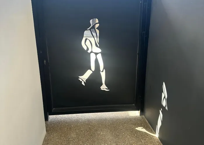 Nesseus Lux - Near Unic & Euc Agios Dhometios