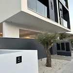 Nesseus Lux - Near Unic & Euc Lejlighed Agios Dhometios