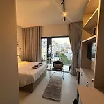 Nesseus Lux - Near Unic&euc *