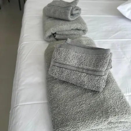 Nesseus Lux - Near Unic & Euc Appartamento *