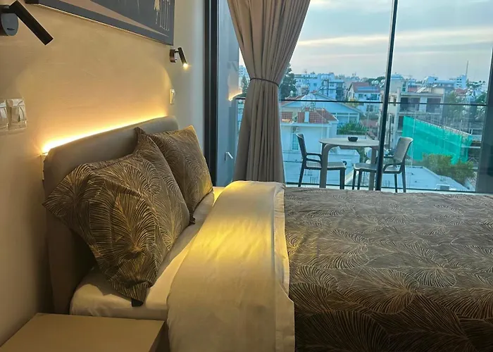 Nesseus Lux - Near Unic & Euc Appartamento