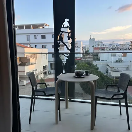 Nesseus Lux - Near Unic & Euc דירה Agios Dhometios