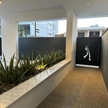 דירה Nesseus Lux - Near Unic & Euc Agios Dhometios