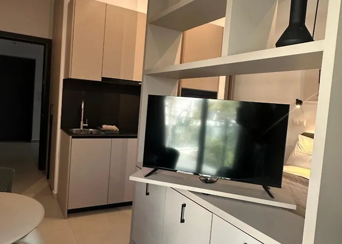 Nesseus Lux - Near Unic & Euc Agios Dhometios